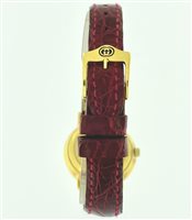 Watch Gucci Woman in Steel yellow gold plated 30002L - 30002L